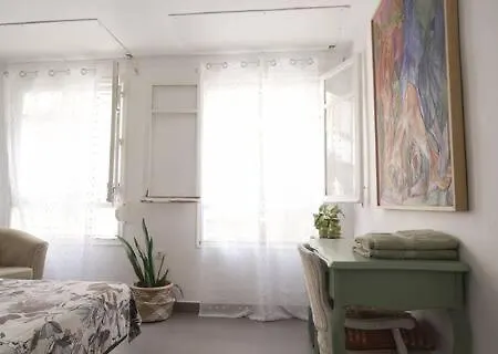 Piso Con Balcon En Appartamento *